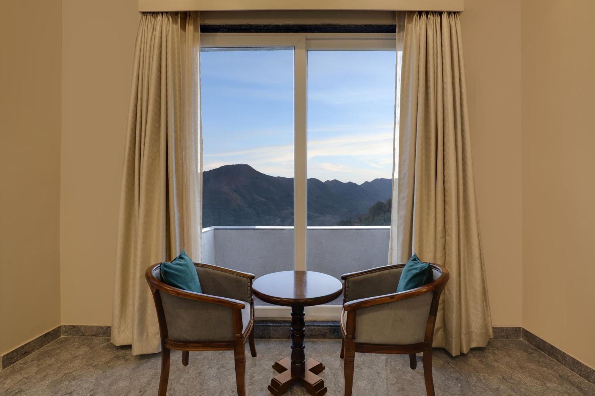 Lemon Tree Resort, Kumbhalgarh Exterior foto